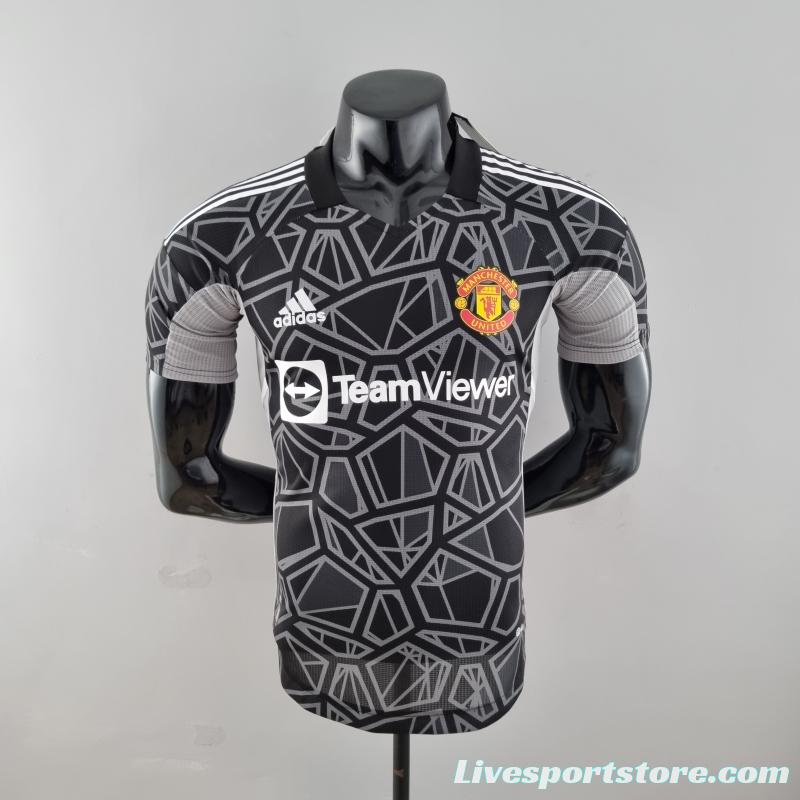 Player Version 22/23 Manchester United Black Goalkeeper