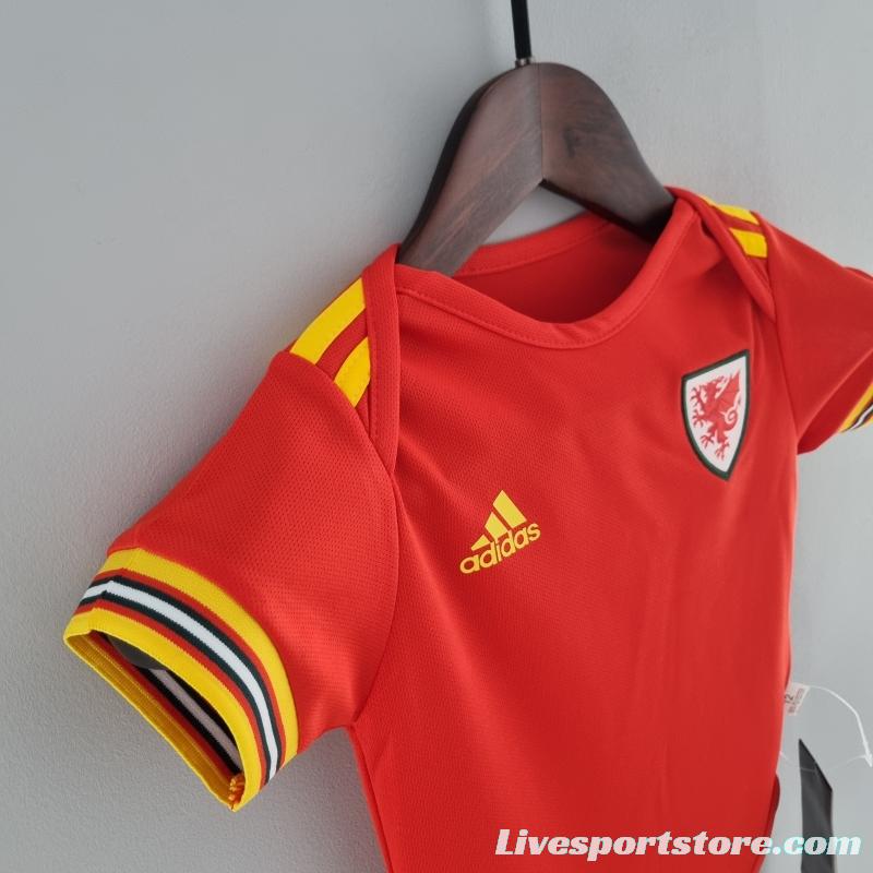 2022 Wales Home Baby KM#0024 9-12 Soccer Jersey