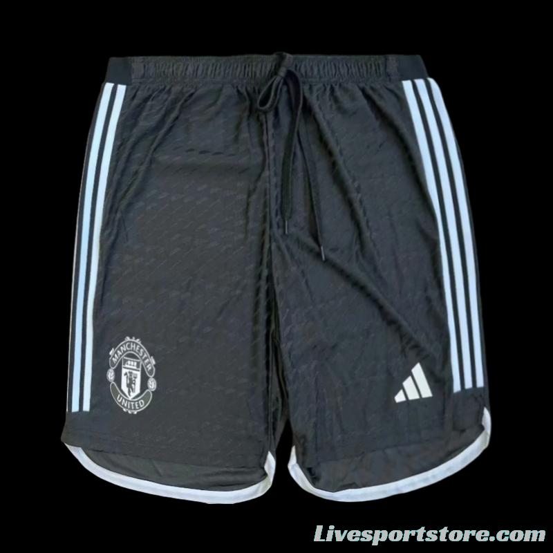 Player Version 23/24 Manchester United Home Shorts